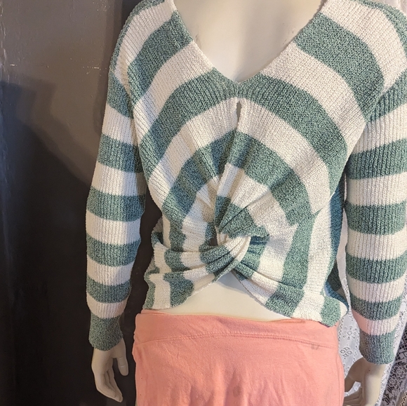 Mystree small nodded v-neck seafoam striped unique sweater beachy sexy - Picture 6 of 9